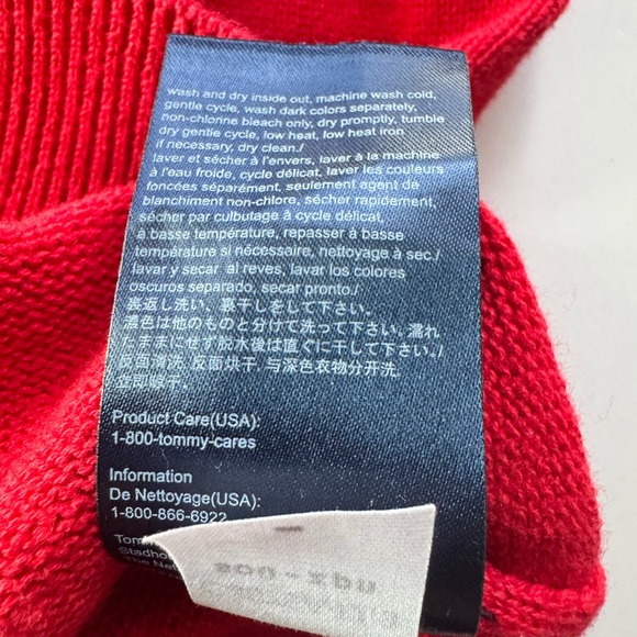 Tommy Hilfiger Men's Vibrant Red Zip-Up Sweater - Picture 8 of 8